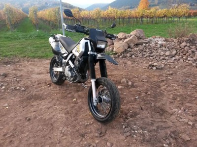 Jungbluth-Sitzbank Suzuki DR650SE 96-13 (2).jpg
