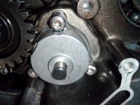 ...durch Edelstahl-Torx-Schrauben, diese selbstverständlich mit Schraubensicherung versehen!