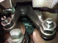 ...Dekowelle drückt auf den Kipphebel...