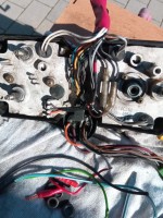 ...gefrickelte Kabel wieder ordentlich verlöten...