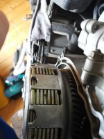 Kupplungsfedern gespannt.jpg (208.66 KiB) 2705 mal betrachtet Kupplungsfedern gespannt, Spalt hinten